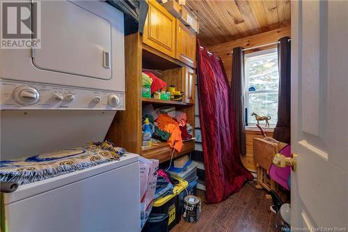 40 Whittaker Lane, Long Reach, NB - Indoor Photo Showing Laundry Room