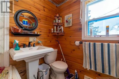 40 Whittaker Lane, Long Reach, NB - Indoor Photo Showing Bathroom