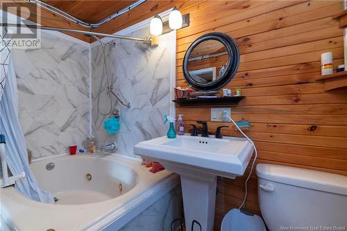 40 Whittaker Lane, Long Reach, NB - Indoor Photo Showing Bathroom