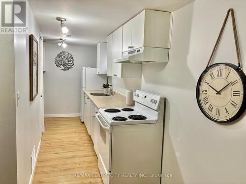 626 Layard Street, London, ON - Indoor Photo Showing Kitchen