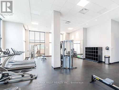 618 - 681 Yonge Street, Barrie, ON - Indoor Photo Showing Gym Room