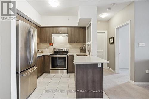 203 - 5 Greenwich Street, Barrie, ON - Indoor Photo Showing Kitchen With Stainless Steel Kitchen