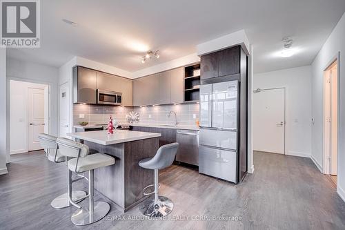 102 - 4677 Glen Erin Drive, Mississauga, ON - Indoor Photo Showing Kitchen With Upgraded Kitchen