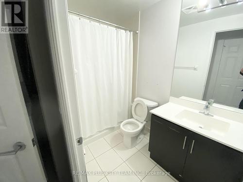 1119 - 15 James Finlay Way, Toronto, ON - Indoor Photo Showing Bathroom