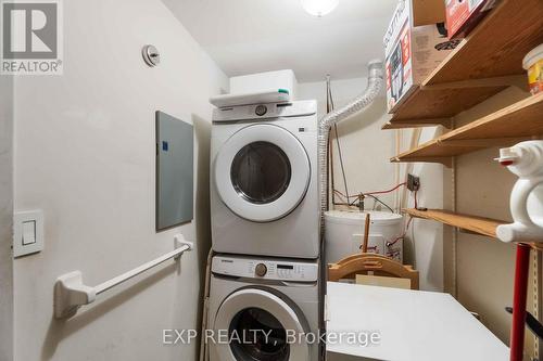 6 Terrace Drive, Ottawa, ON - Indoor Photo Showing Laundry Room