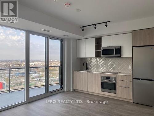 3110 - 36 Zorra Street, Toronto, ON - Indoor Photo Showing Kitchen