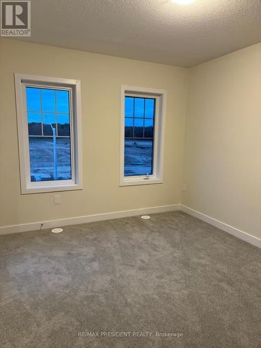 151 Melody Lane, Thorold, ON - Indoor Photo Showing Other Room