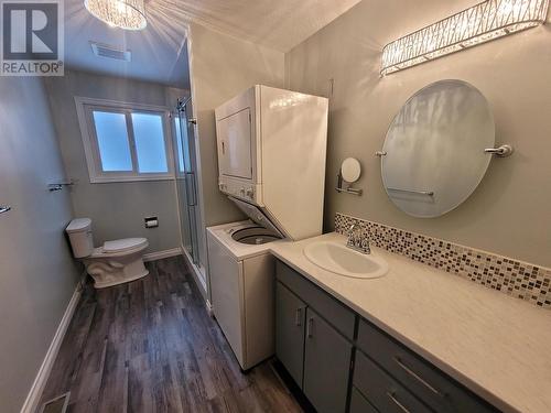 8109 Princeton Crescent, Prince George, BC - Indoor Photo Showing Laundry Room