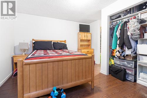 19 Cowan Avenue, St John'S, NL - Indoor Photo Showing Bedroom