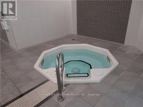 920 - 25 Lower Simcoe Street, Toronto, ON - Indoor Photo Showing Other Room With In Ground Pool