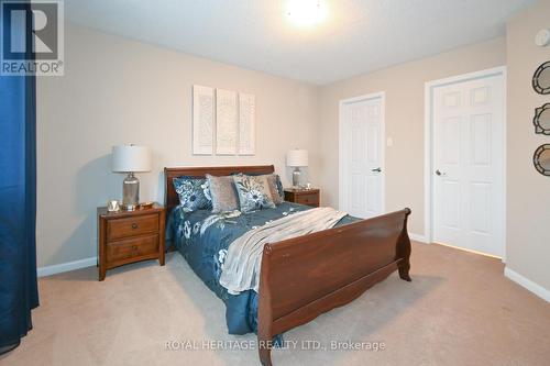 8 Chicory Lane, Toronto, ON - Indoor Photo Showing Bedroom