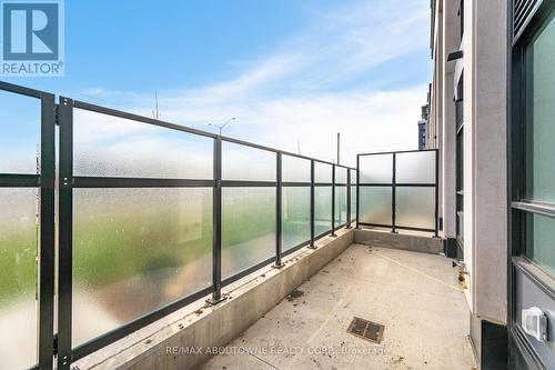 105 - 395 Dundas Street W, Oakville, ON - Outdoor With View With Exterior