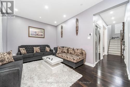 9 Magdalene Crescent, Brampton, ON - Indoor Photo Showing Living Room