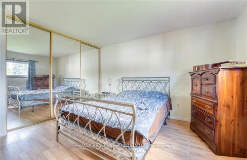 610 Vanier Street E, Windsor, ON - Indoor Photo Showing Bedroom