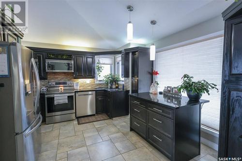 25 Oliver Way, Prince Albert, SK - Indoor Photo Showing Kitchen With Stainless Steel Kitchen