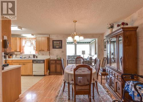 56 Tecumseth Pines Drive, New Tecumseth, ON - Indoor Photo Showing Dining Room