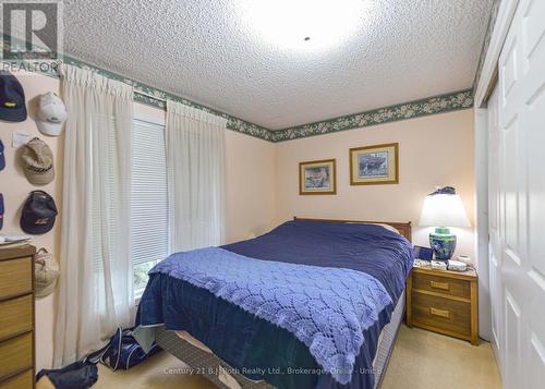 56 Tecumseth Pines Drive, New Tecumseth, ON - Indoor Photo Showing Bedroom