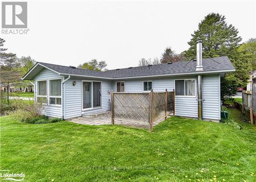 56 Tecumseth Pines Drive, New Tecumseth, ON - Outdoor