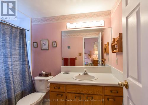 56 Tecumseth Pines Drive, New Tecumseth, ON - Indoor Photo Showing Bathroom