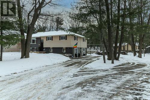 109 Knox Road W, Wasaga Beach, ON - Outdoor