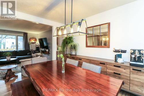 109 Knox Road W, Wasaga Beach, ON - Indoor Photo Showing Dining Room