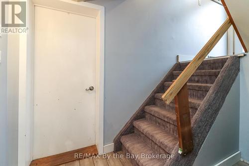 109 Knox Road W, Wasaga Beach, ON - Indoor Photo Showing Other Room