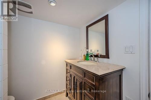 113 Elizabeth Street, Guelph (Two Rivers), ON - Indoor Photo Showing Bathroom