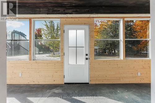 631 Louis Street, Saugeen Shores, ON - Indoor Photo Showing Other Room