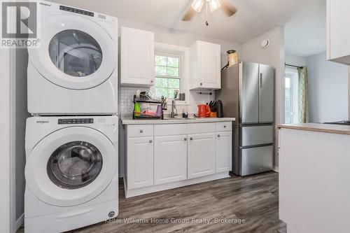 421 Wellington Rd 18, Centre Wellington (Elora/Salem), ON - Indoor Photo Showing Laundry Room