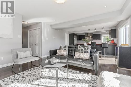 66 Healey Street, Centre Wellington (Elora/Salem), ON - Indoor Photo Showing Living Room