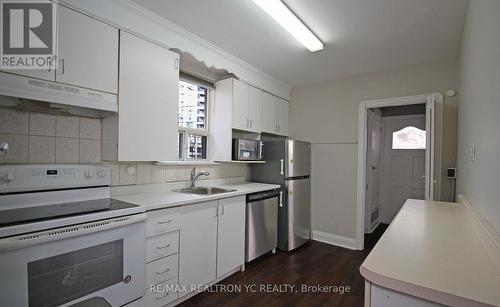 38 Finch Avenue W, Toronto, ON - Indoor Photo Showing Kitchen