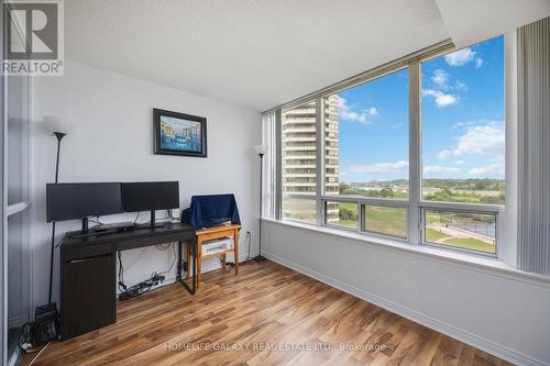 884 - 1 Greystone Walk Drive, Toronto, ON - Indoor Photo Showing Office