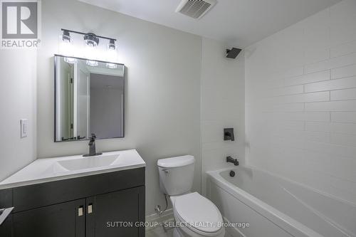 63 Doncaster Avenue, London, ON - Indoor Photo Showing Bathroom