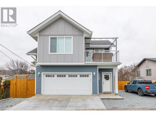 Carriage home on back lane - 1400-1404 Braemar Street, Kelowna, BC - Outdoor