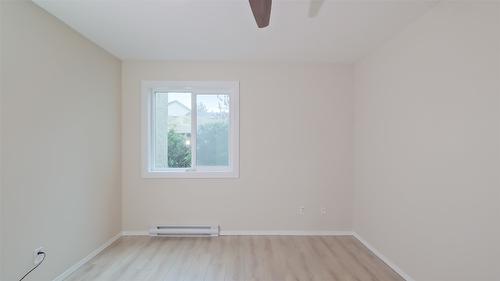 108C-735 Cook Road, Kelowna, BC - Indoor Photo Showing Other Room