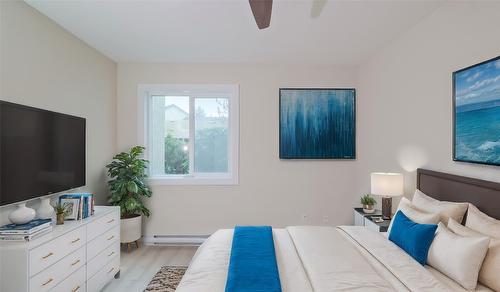 108C-735 Cook Road, Kelowna, BC - Indoor Photo Showing Bedroom