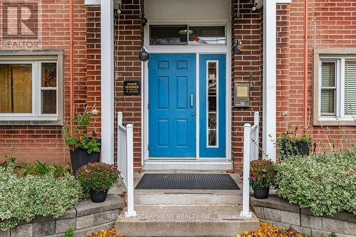 3 - 137 Emerald Street S, Hamilton, ON - Outdoor