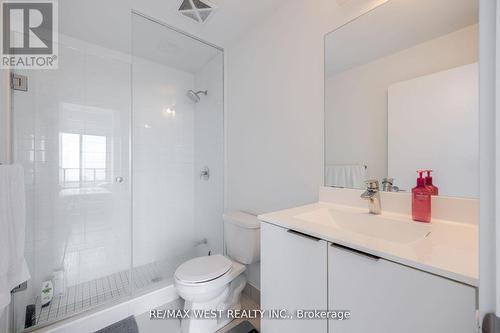 702 - 20 Shore Breeze Drive, Toronto, ON - Indoor Photo Showing Bathroom