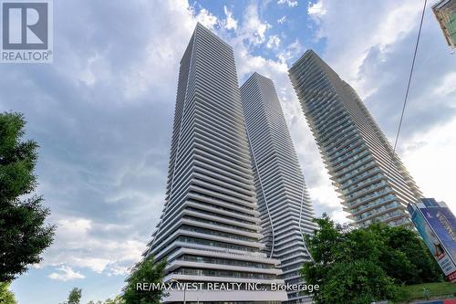 702 - 20 Shore Breeze Drive, Toronto, ON - Outdoor With Facade