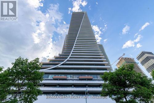 702 - 20 Shore Breeze Drive, Toronto, ON - Outdoor With Facade