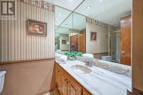 1016 - 1485 Baseline Road, Ottawa, ON - Indoor Photo Showing Bathroom