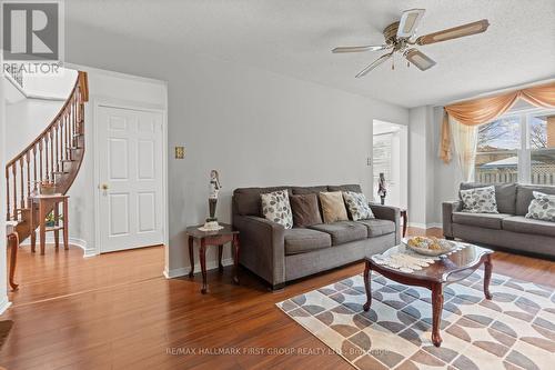 18 Intrepid Drive, Whitby, ON - Indoor Photo Showing Living Room