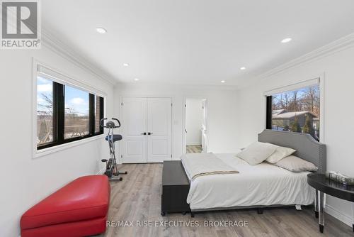 10 Greer Street, Kingston, ON - Indoor Photo Showing Bedroom