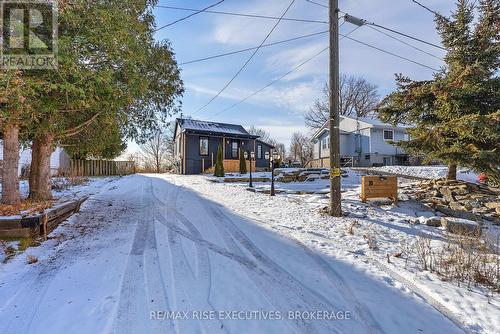 10 Greer Street, Kingston, ON - Outdoor