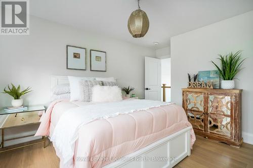 103 Springside Crescent, Blue Mountains (Blue Mountain Resort Area), ON - Indoor Photo Showing Bedroom