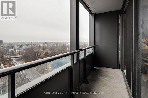 1810 - 2020 Bathurst Street, Toronto, ON - Outdoor With View With Exterior