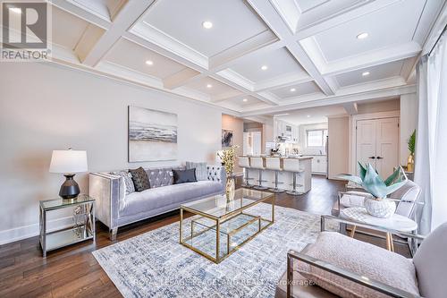 1336 Bunnell Drive, Burlington, ON - Indoor Photo Showing Living Room