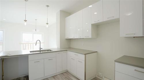 78 Cornerstone Heights, Winnipeg, MB - Indoor Photo Showing Kitchen With Double Sink