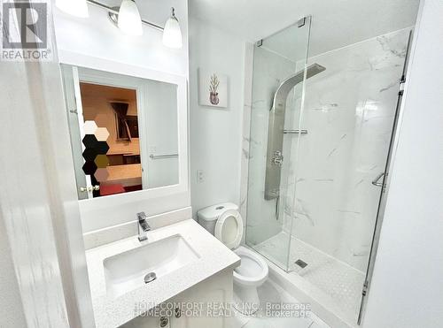 Upper - 28 Coppard Avenue, Markham, ON - Indoor Photo Showing Bathroom