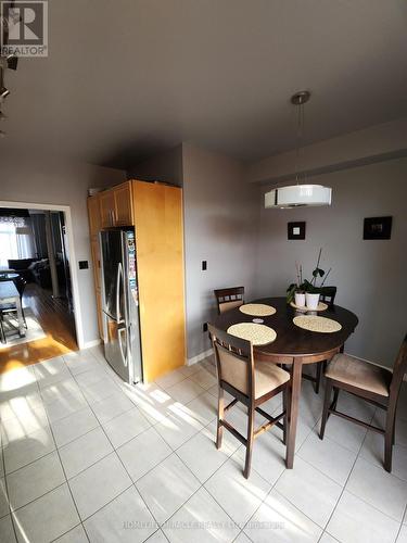 25 - 280 Hillcrest Avenue, Mississauga, ON - Indoor Photo Showing Dining Room